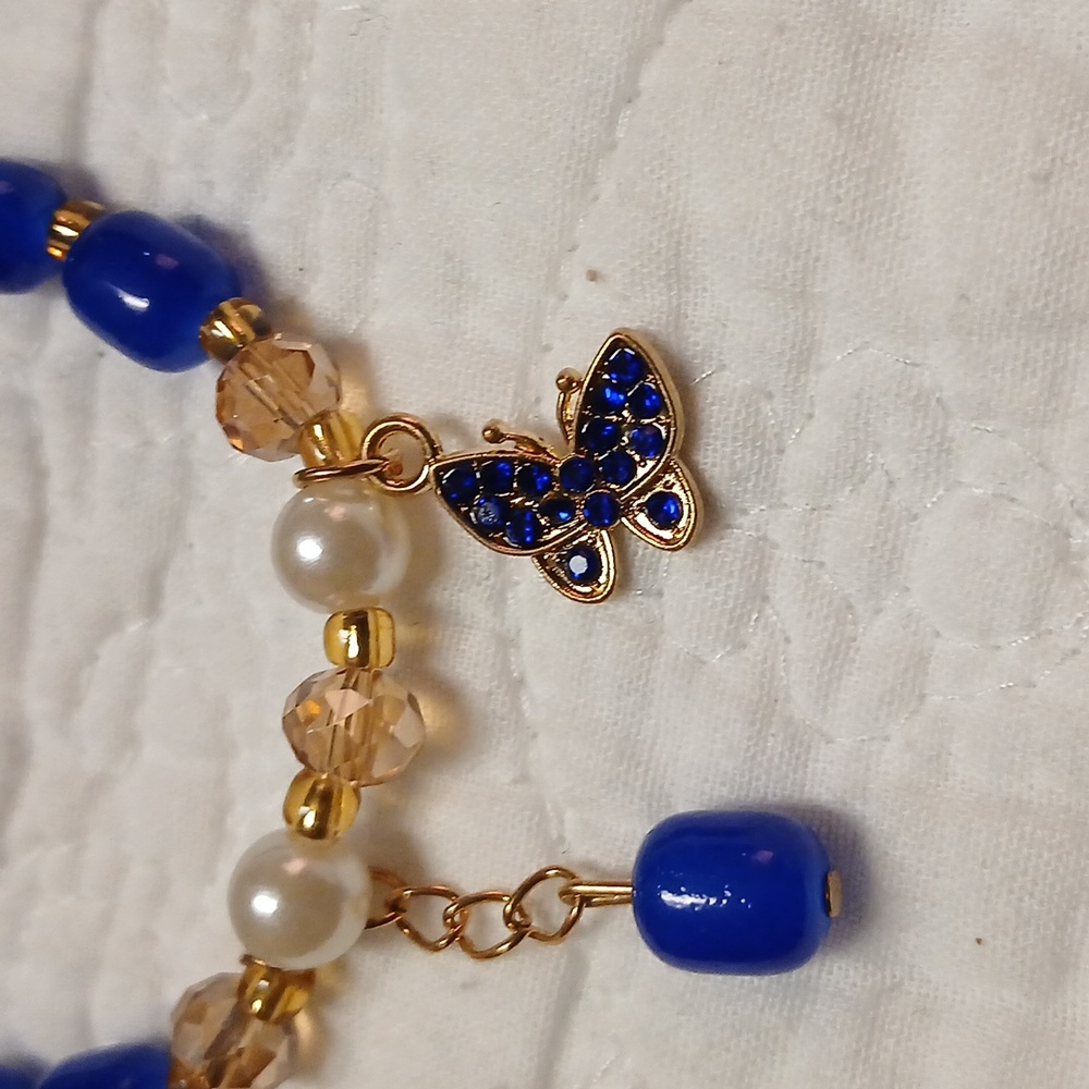 Blue and Gold Beaded Bracelet with Butterfly Charm - Picture 2 of 4